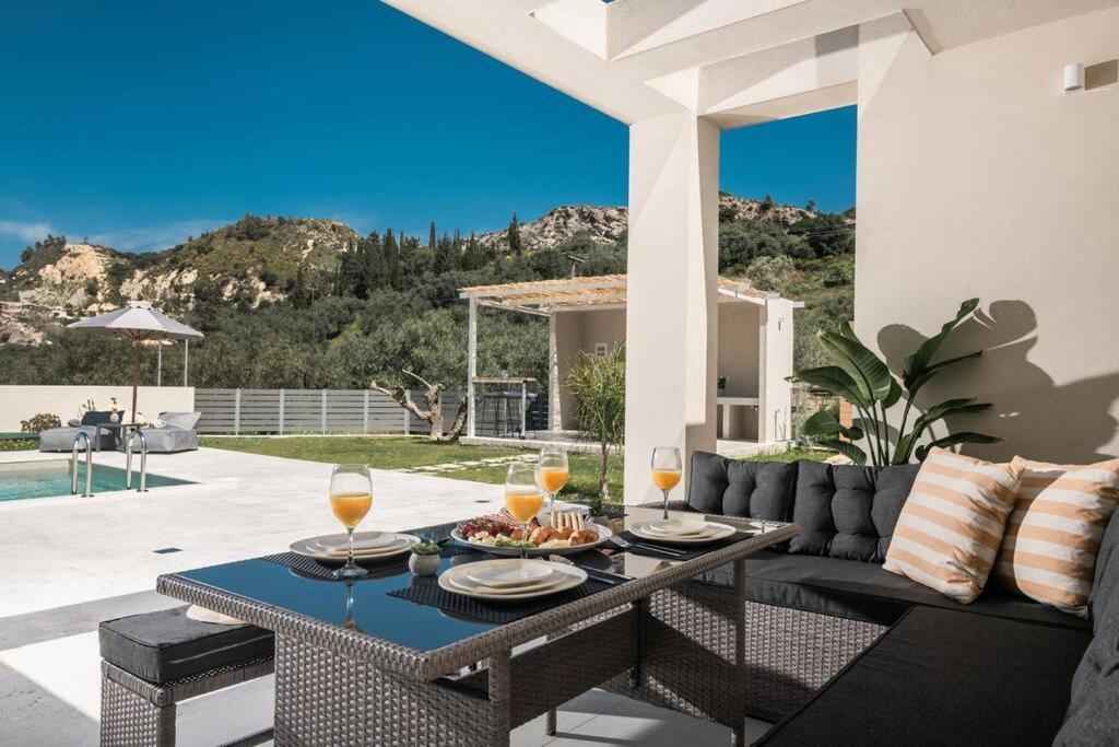 Melissia Luxury Villa Kalamákion Exterior foto