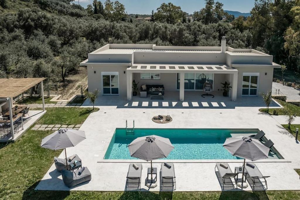 Melissia Luxury Villa Kalamákion Exterior foto